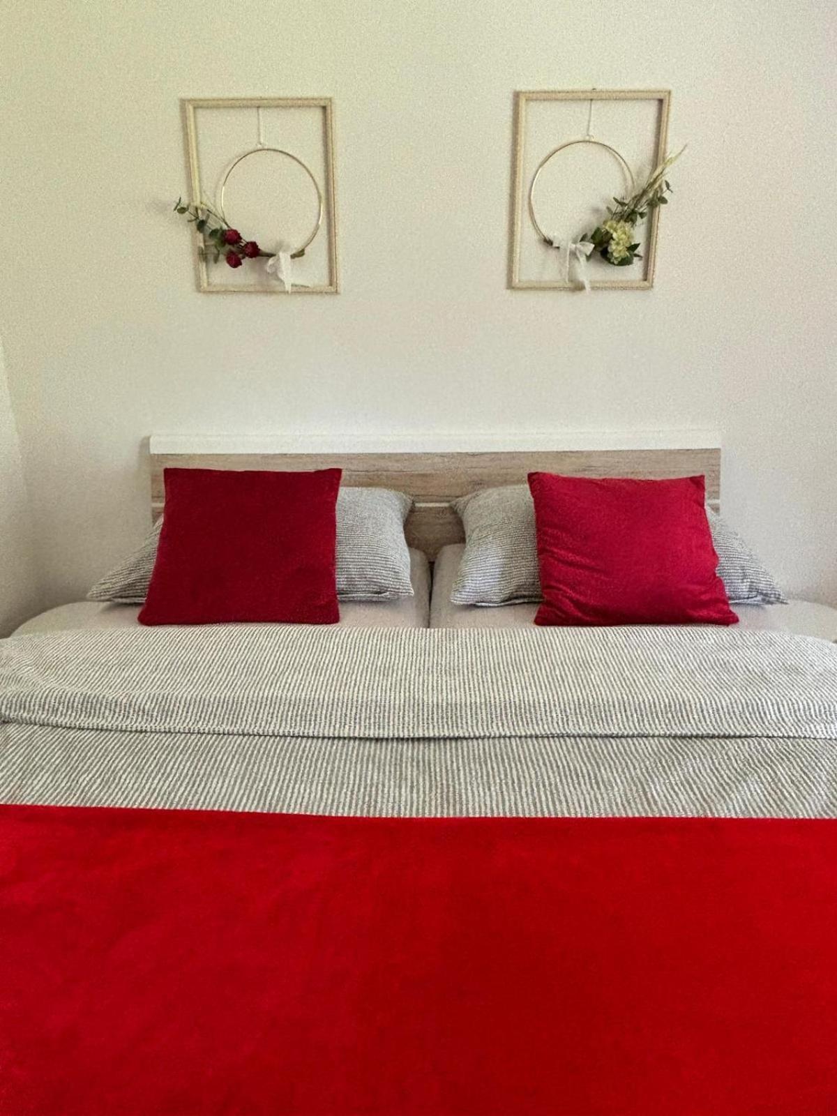 Apartman Vendy Карловы Вары Экстерьер фото