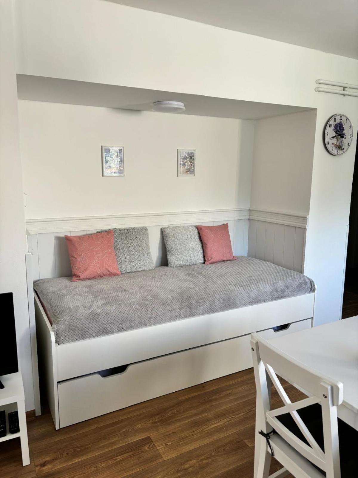 Apartman Vendy Карловы Вары Экстерьер фото
